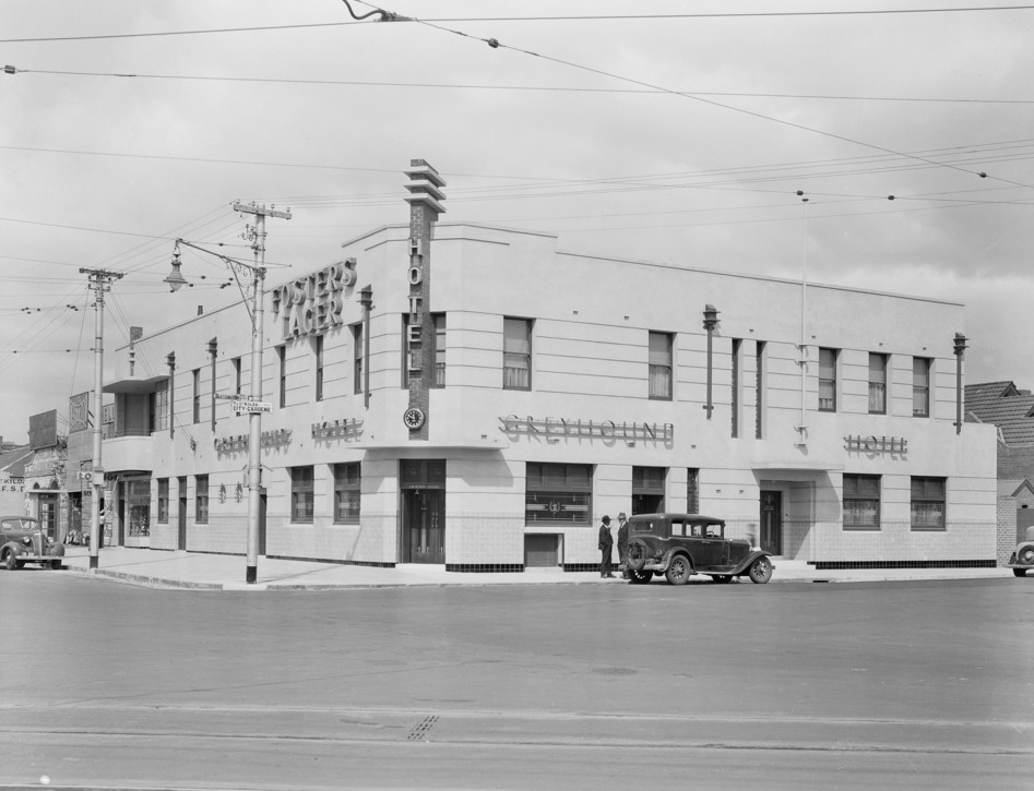 Greyhound Hotel, Lyle Fowler, 1937-8, SLV