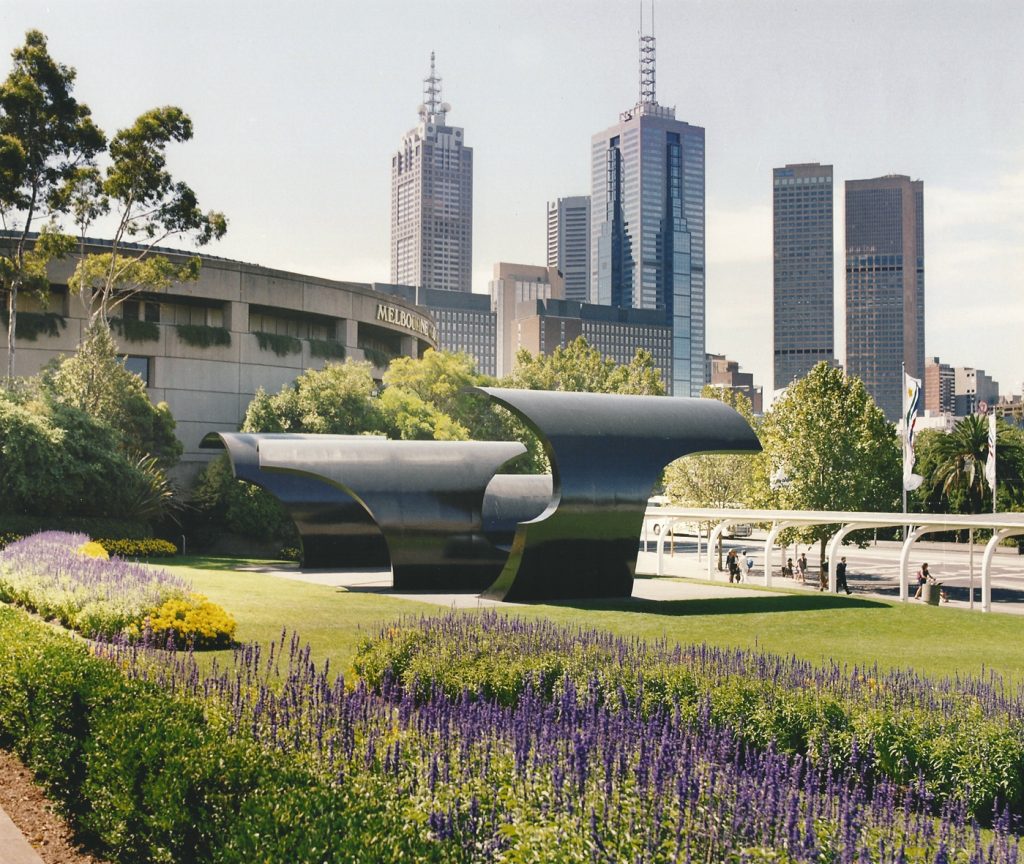 National Trust successfully nominates Inge King’s iconic sculpture Forward Surge to the State Heritage Register